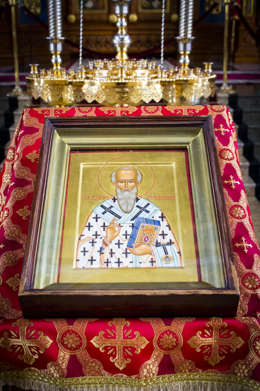  Икона сщмч. Власия, еп. Севастийского с частицей мощей