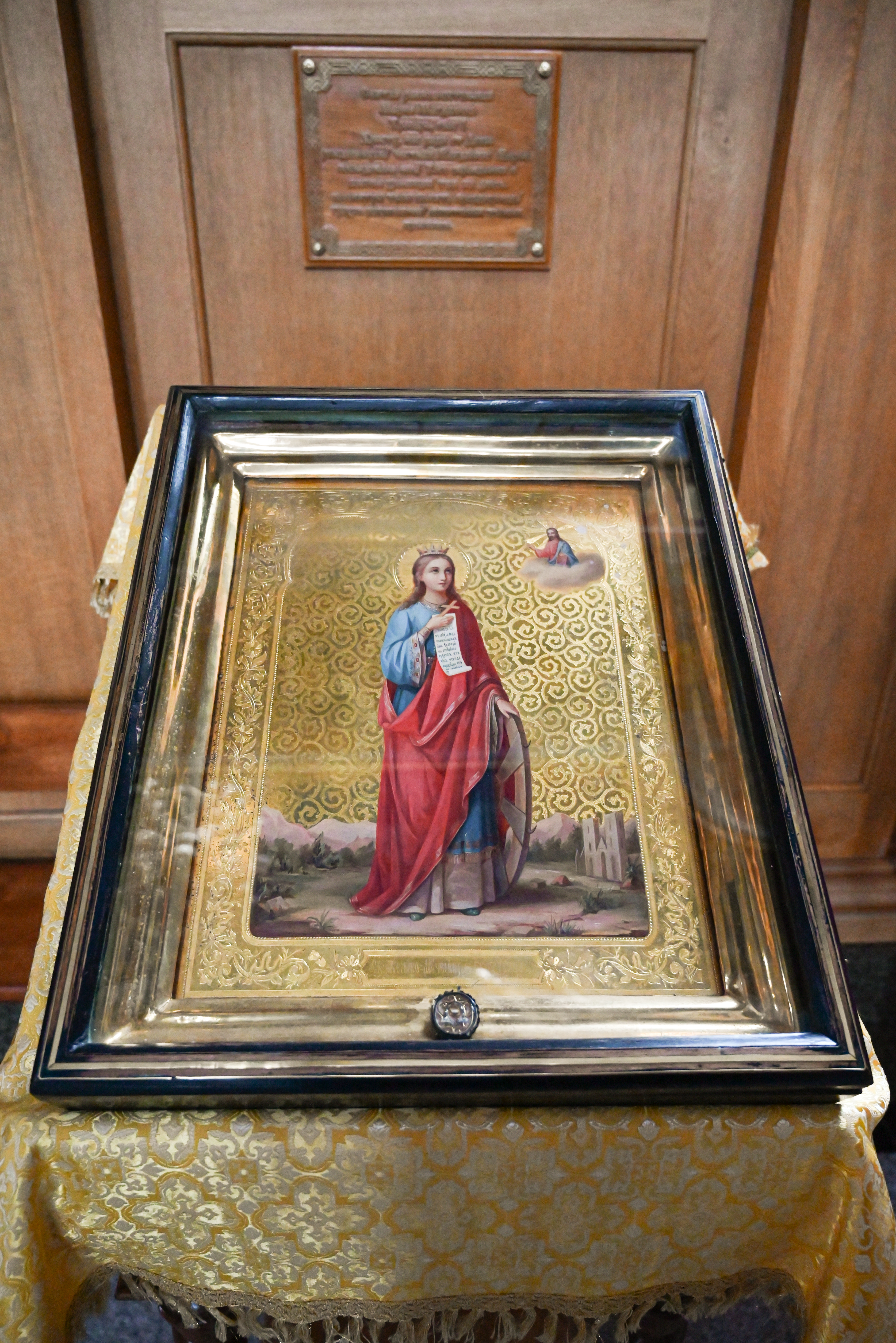 Икона св. великомученицы Екатерины с частицей мощей