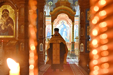 Всенощное бдение в день памяти Сщмч Петра (Зверева), архиеп. Воронежского 