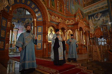 Введение во храм Пресвятой Владычицы нашей Богородицы и Приснодевы Марии  