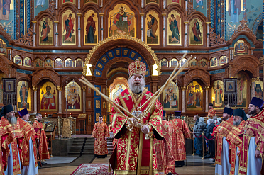 Митрополит Воронежский и Лискинский Леонтий возглавил праздничное богослужение в Неделю 2-ю по Пасхе, апостола Фомы