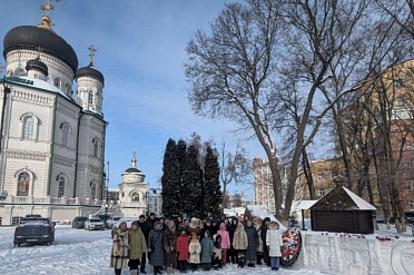 Воскресная школа почтила память воинов-освободителей Воронежа