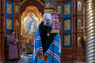 В Неделю 4-ю Великого поста митрополит Воронежский и Лискинский Леонтий совершил Божественную литургию и произнес проповедь.