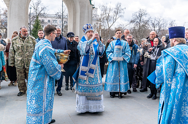 Митрополит Воронежский и Лискинский Леонтий возглавил торжественное богослужение в день престольного праздника кафедрального собора Воронежской епархии. 