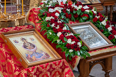 Пятница Светлой Седмицы. Иконы Божией Матери «Живоносный источник»